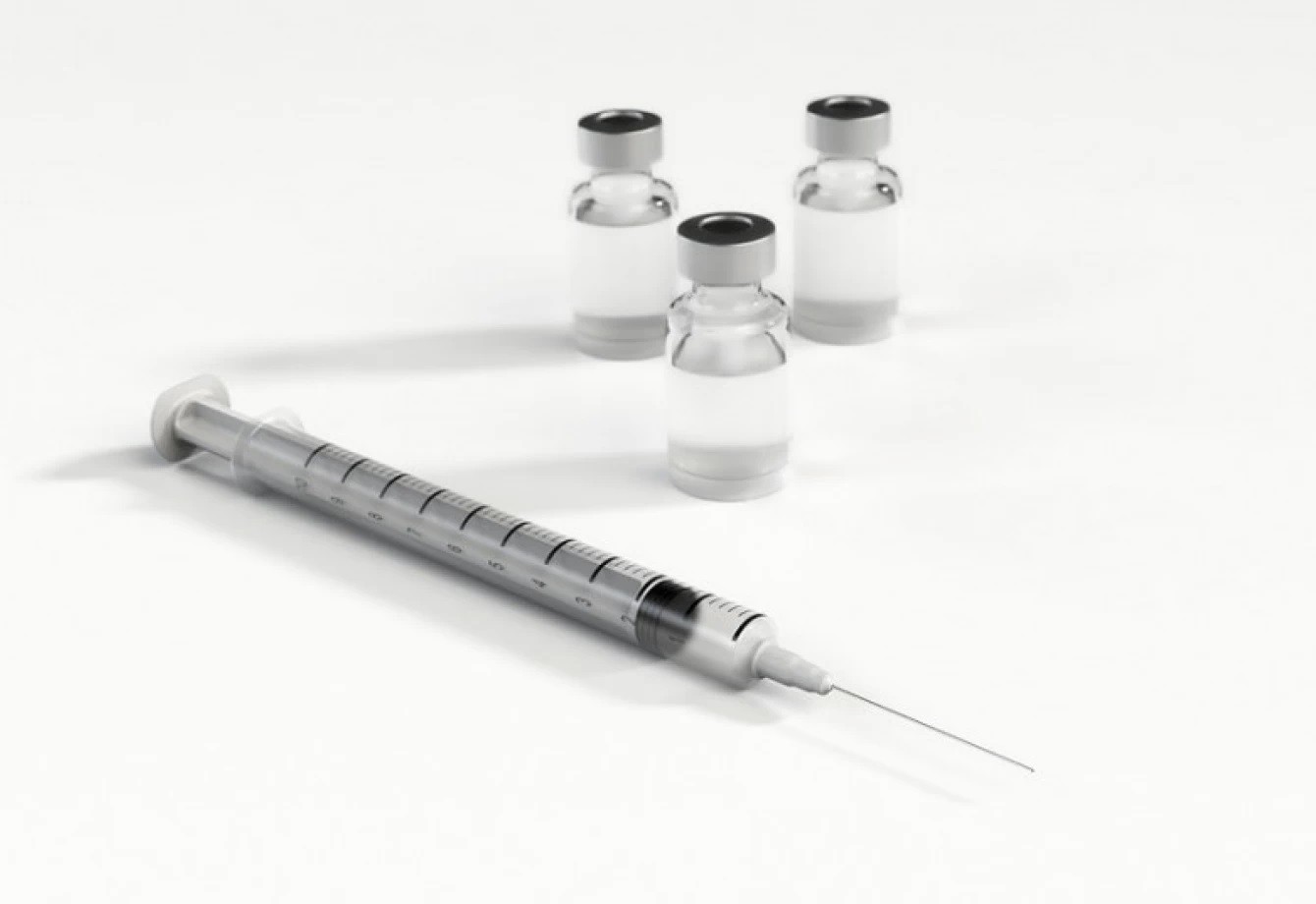 COVID - 19 vakcinų galimi šalutiniai poveikiai